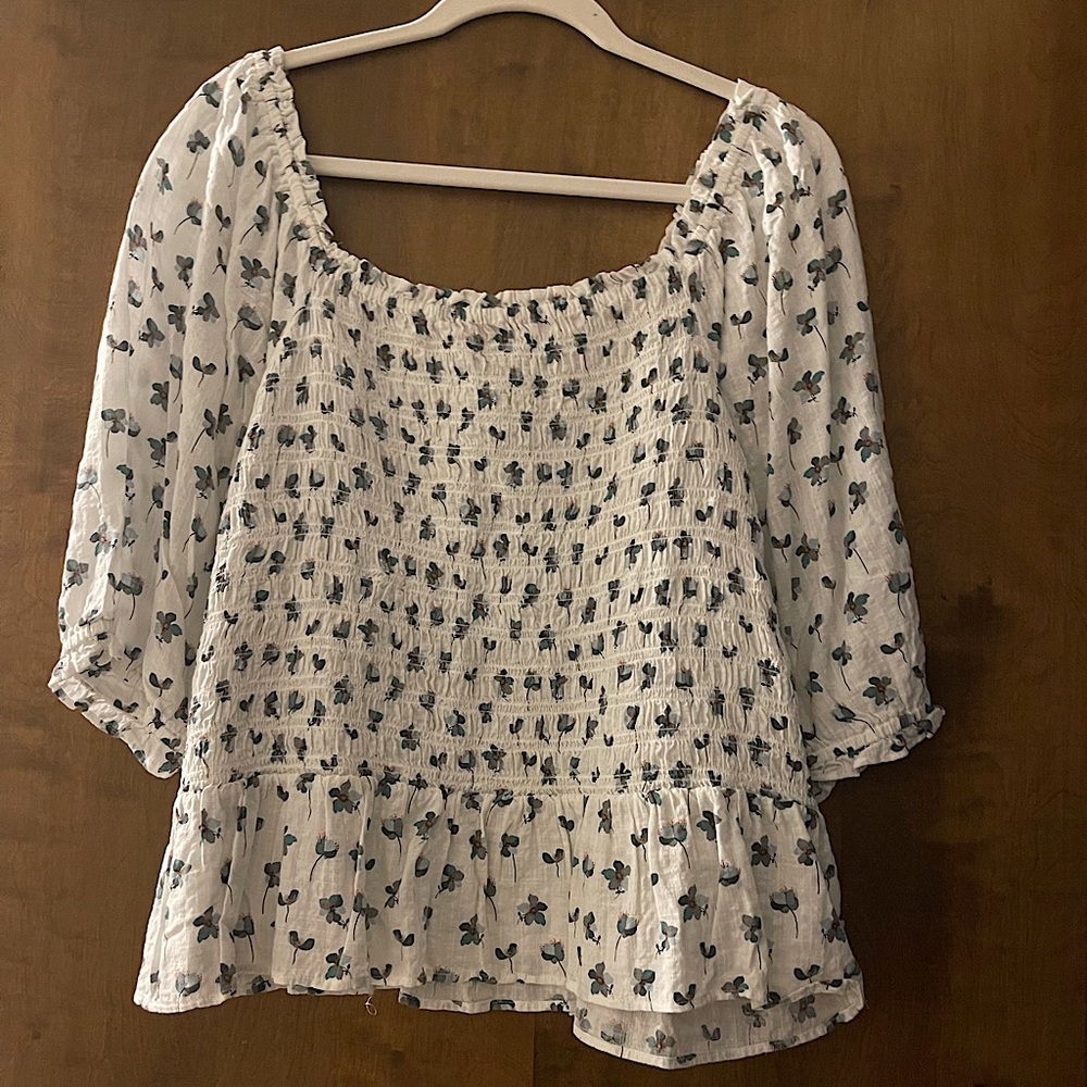 XXL LOFT White/ Mixed Floral Top